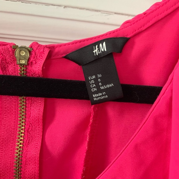 H&M Pink Fuchsia Dress w/ Belt - Picture 4 of 7